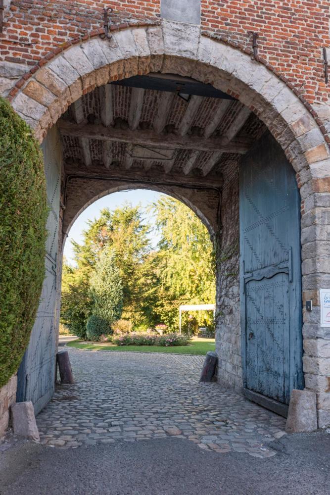 Logis-Hotel-Restaurant La Gentilhommiere Artres Kültér fotó